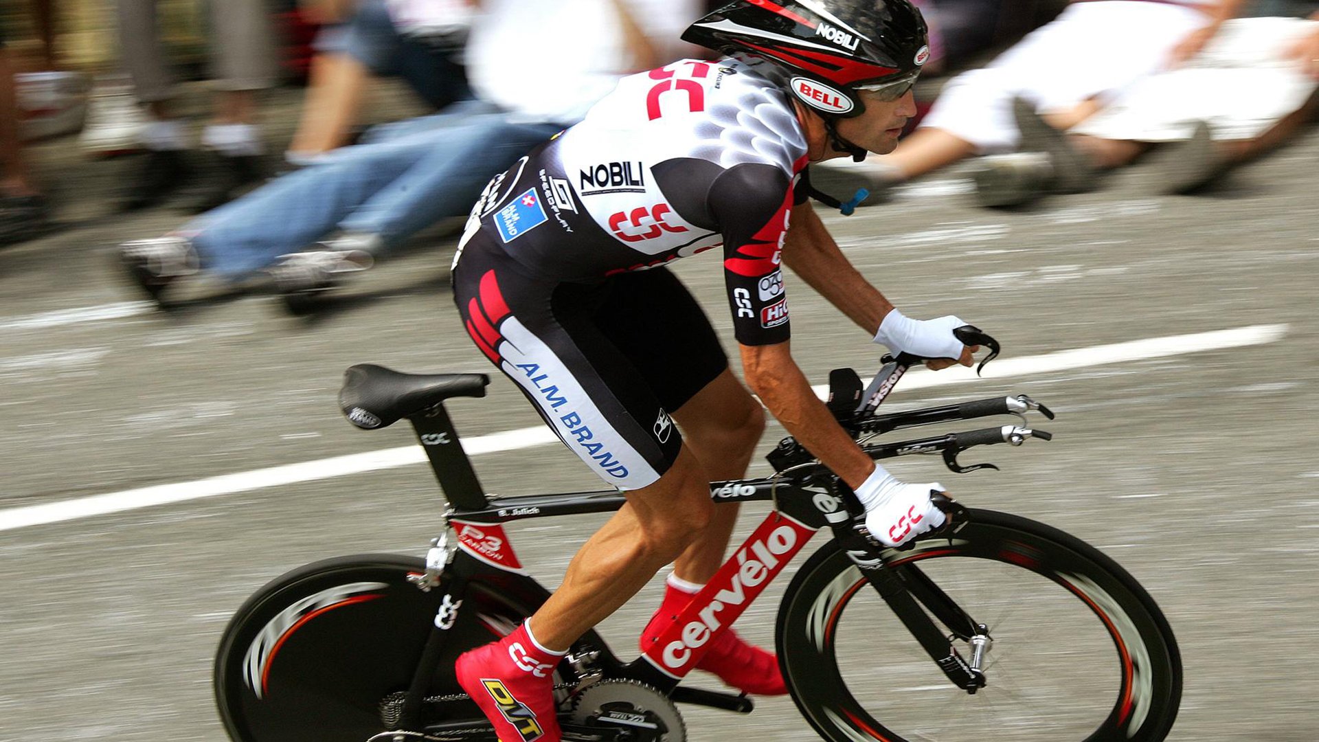 法甲激情比拼：变阵、突破、破门，精彩不断，法甲赛场再次爆发混乱